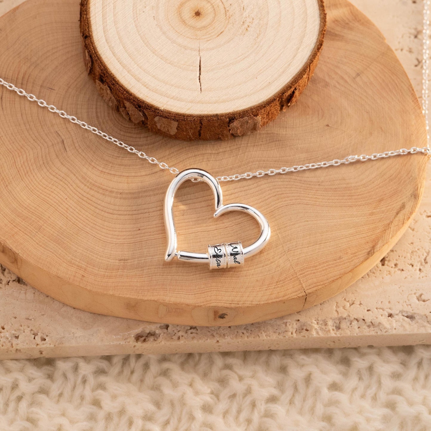 Collier avec nom et cœur
