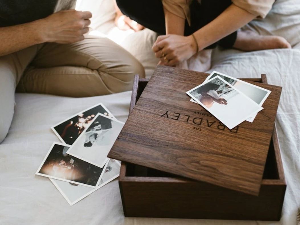 Boîte à photos en bois avec clé USB