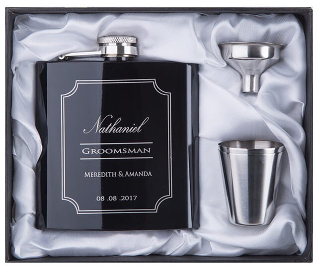 Coffret de flasques noires personnalisées | Cadeau pour garçon d'honneur