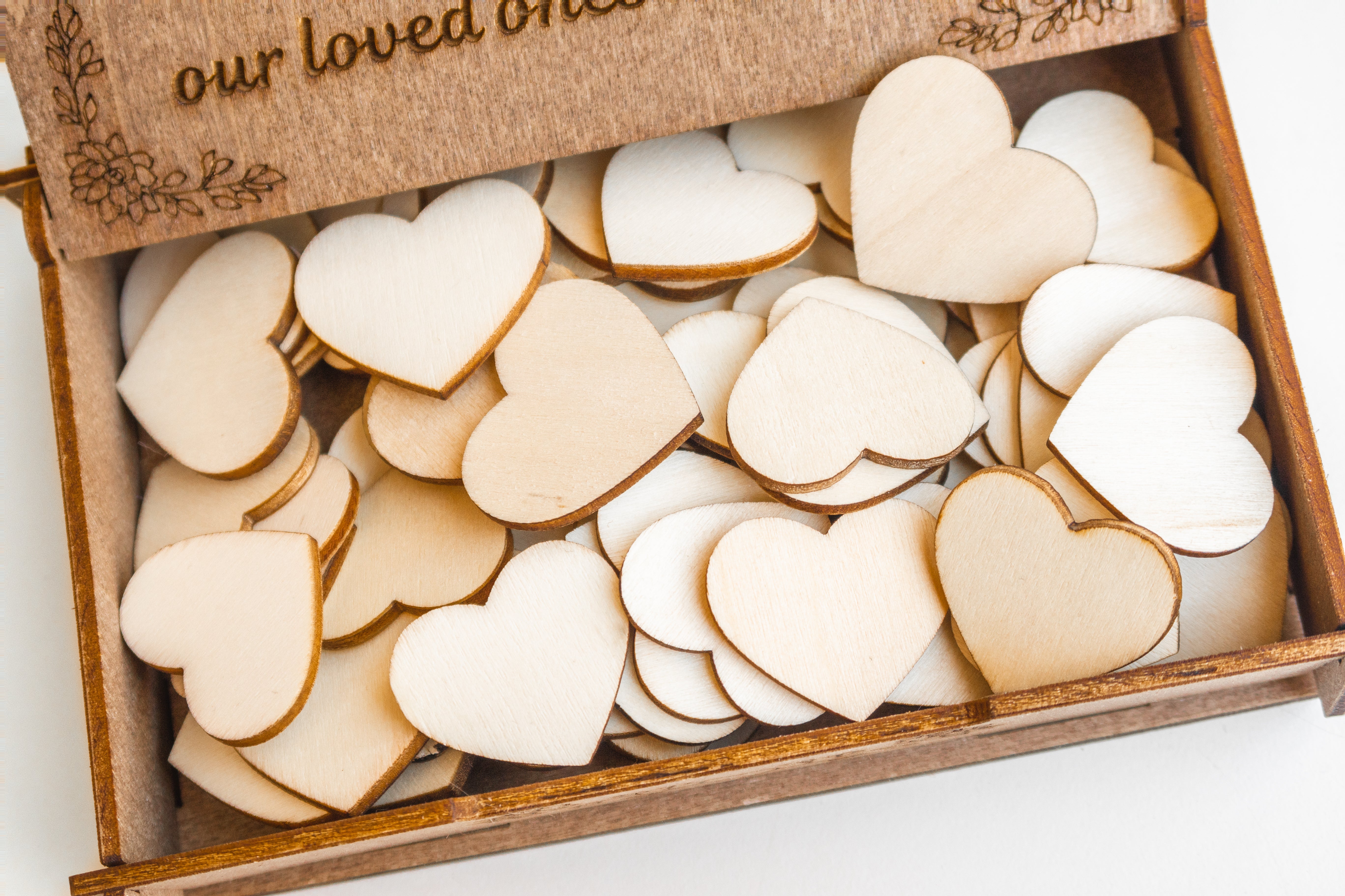 100 cœurs en bois supplémentaires