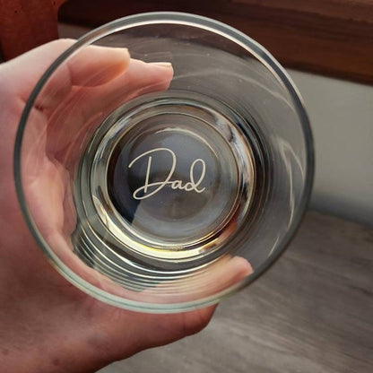 Individuelles Whiskyglas – Bodengravur