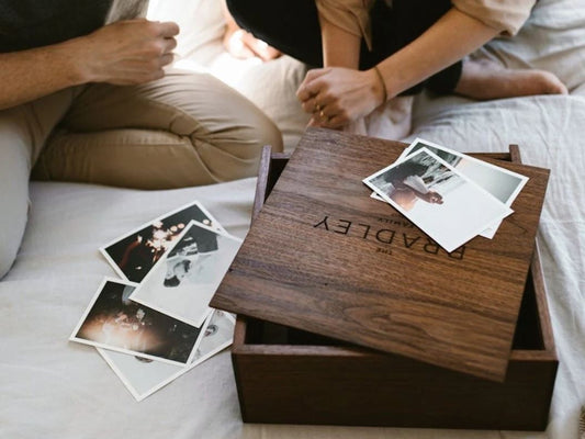 Boîte à photos en bois avec clé USB 