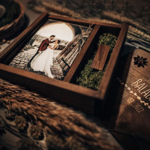 Boîte à photos en bois avec clé USB 