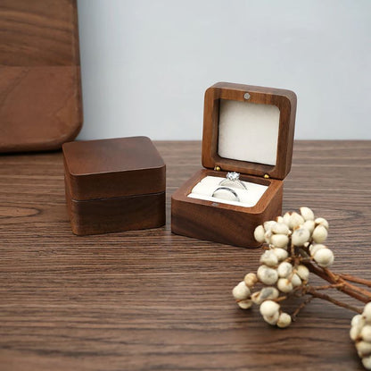 Boîte à alliances en bois pour mariage