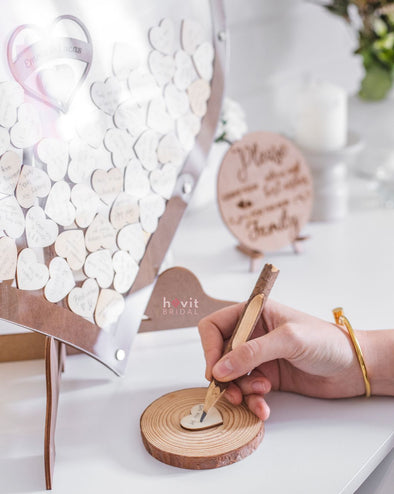 Livre d'or de mariage en forme de cœur en bois